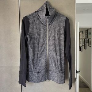 Lululemon funnel neck jacket black size 6